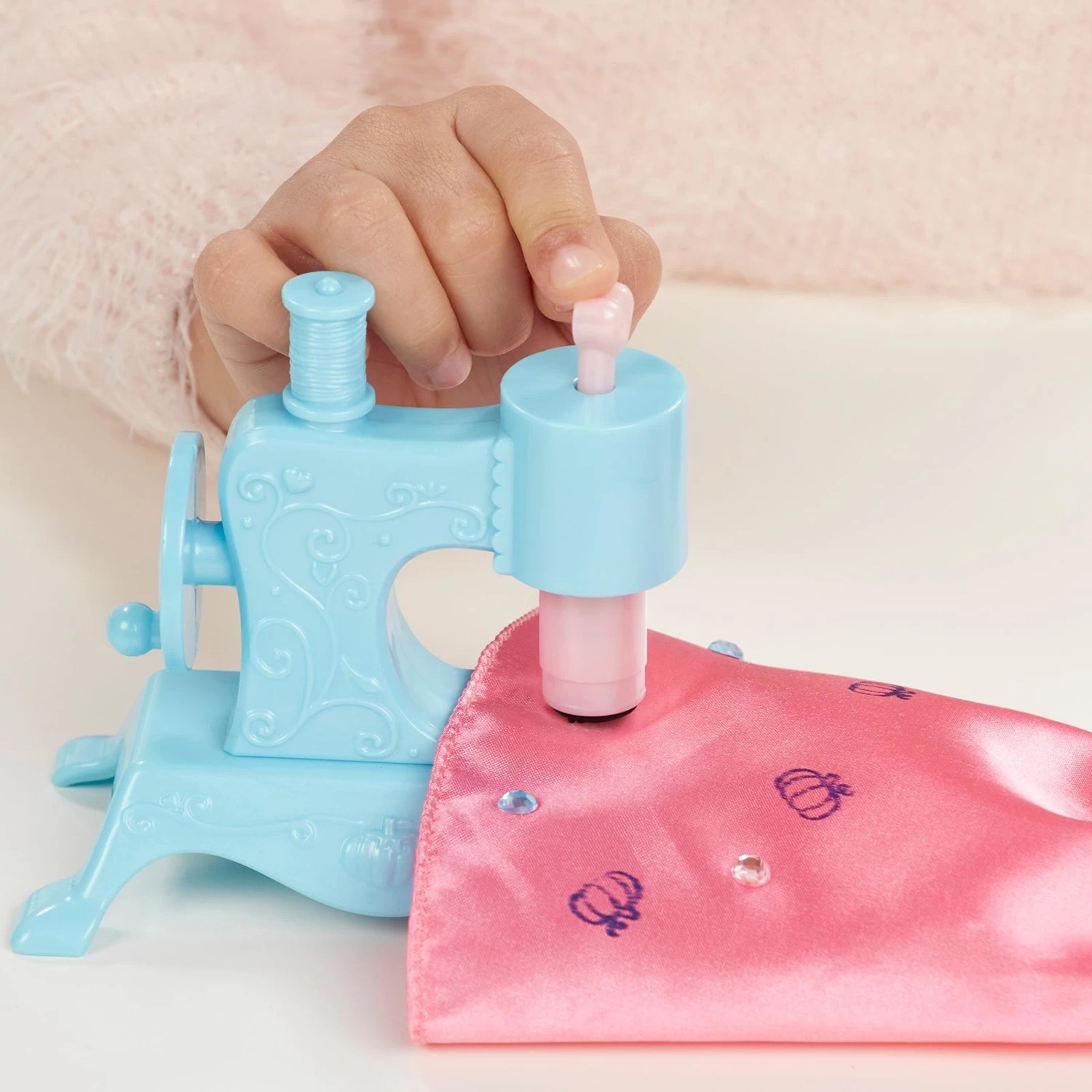 Poupée Disney Princess : Cendrillon Relooking – Image 3